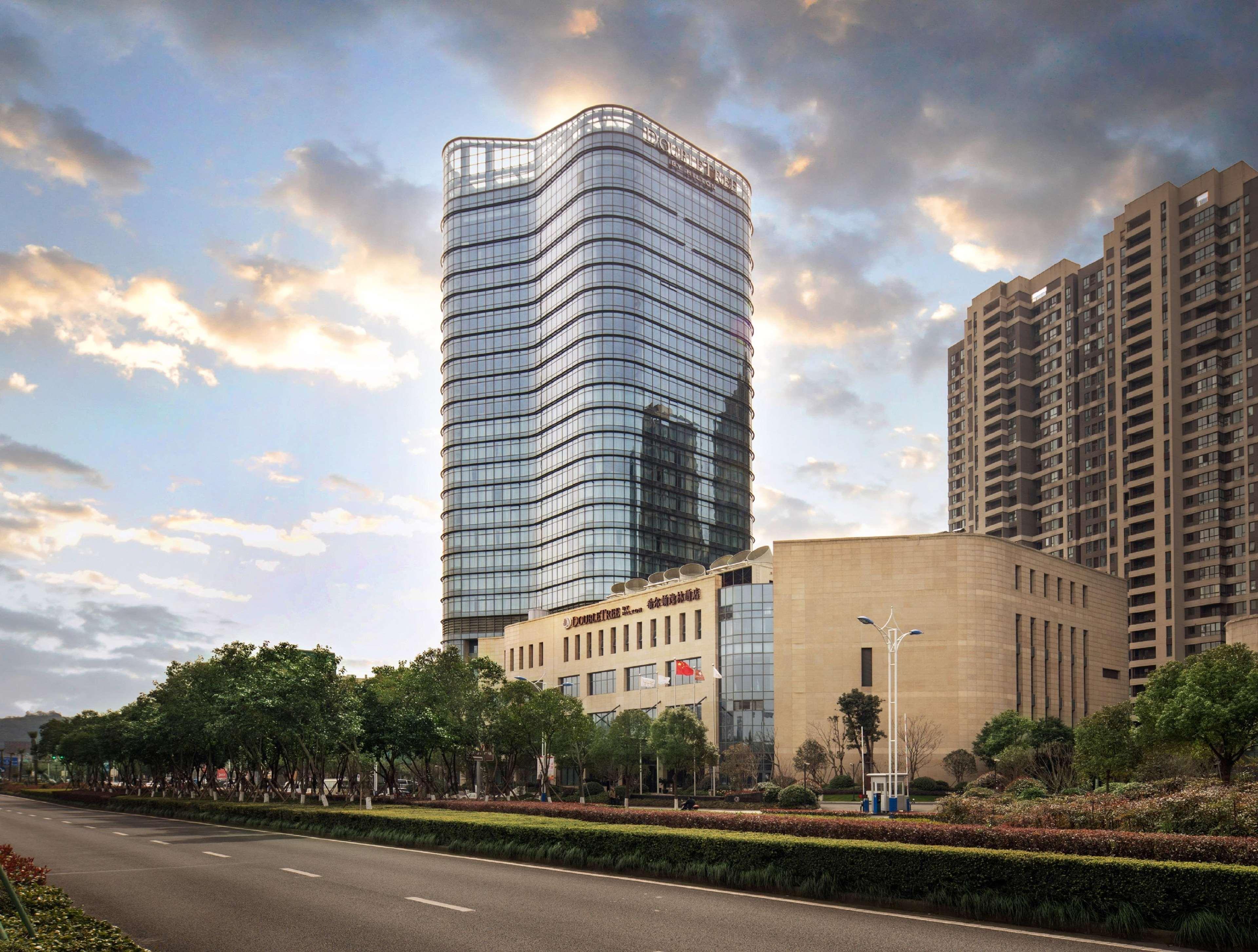 Hotel Doubletree By Hilton Ningbo Beilun Exterior foto